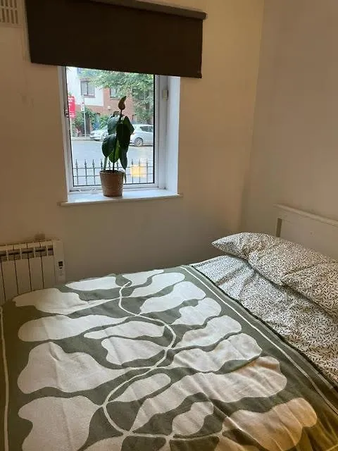 Excellently Located Modern 2 Bed In The Heart Of The Liberties In Dublin公寓 都柏林